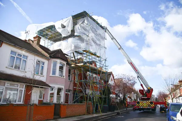 Förenade Kungariket London Brandmän Försöker Säkra Byggnadsställning Som Delvis Kollapsade — Stockfoto