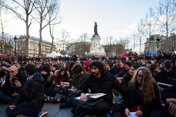 Drukke Demonstratie Nuit Debout Parijs Frankrijk — Stockfoto