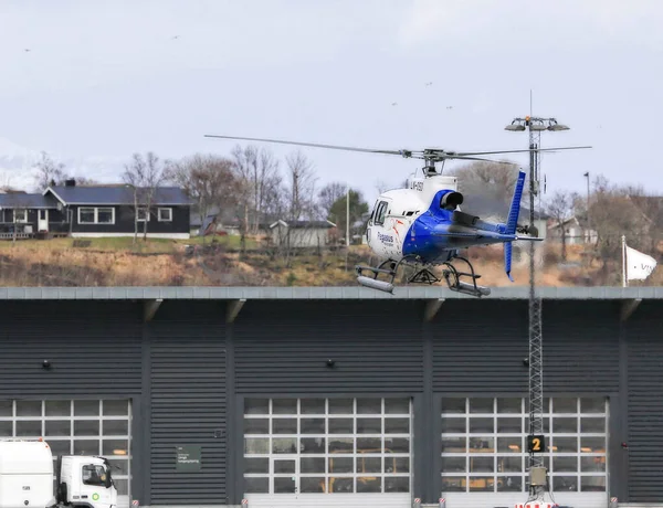 Vista Conceito Helicóptero Voo Transporte — Fotografia de Stock