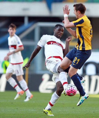 ITALY, Verona: 25 Nisan 2016 tarihinde FC Hellas Verona ile AC Milan arasındaki maç.