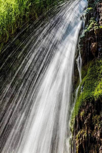Cachoeira Caindo Vista Paisagem Fundo Natureza — Fotografia de Stock