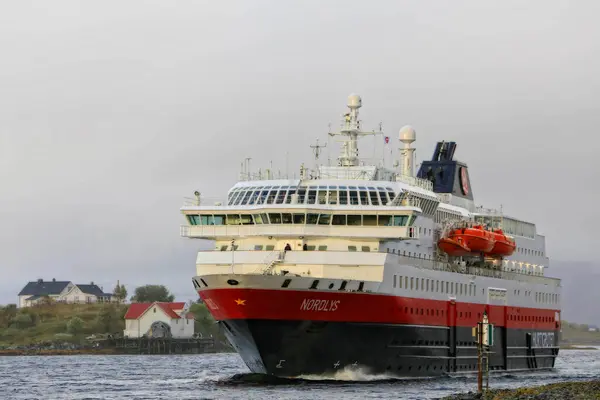 Nordlys Navio Cruzeiro Norueguês Operado Pela Hurtigruten — Fotografia de Stock