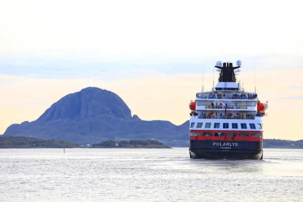 Polarlys Jest Statkiem Hurtigruten — Zdjęcie stockowe