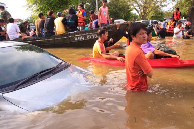 AYUTTHAYA, THAILAND - 9 OT: Ayutthaya ilinden sahneler 