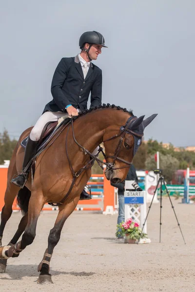 Vilamoura Portugal Abril 2016 Competição Salto Obstáculos Cavalo — Fotografia de Stock