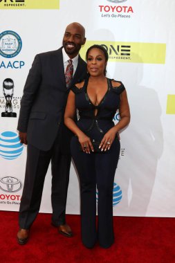 Jay Tucker, Niecy Nashat 48. NAACP Resim Ödülleri Gelişi, Pasadena Konferans Merkezi, Pasadena, CA 02-11-17