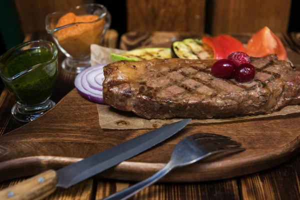 Delicious Grilled Beef Steak — Stock Photo, Image