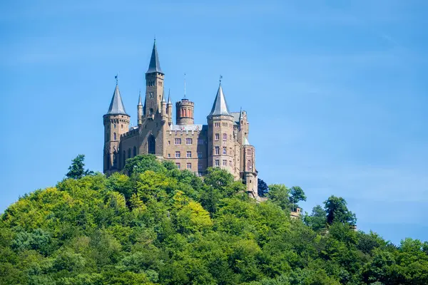 Hermosa Vista Del Castillo Hohenzollern —  Fotos de Stock