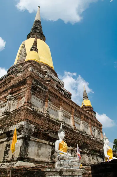 Wat Yai Chai Mongkol Oczywiście Jest Jednym Głównych Świątyń Rejonie — Zdjęcie stockowe