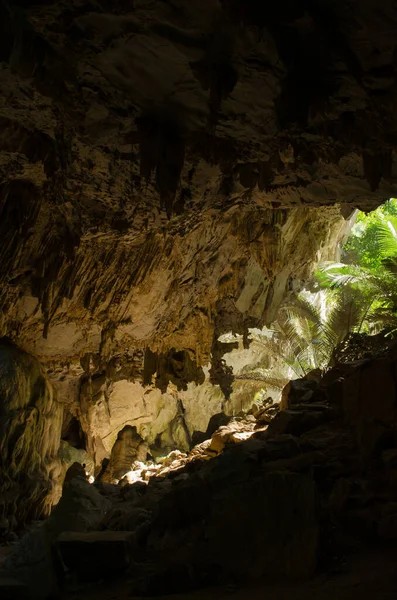 Grüne Höhle Thailand — Stockfoto