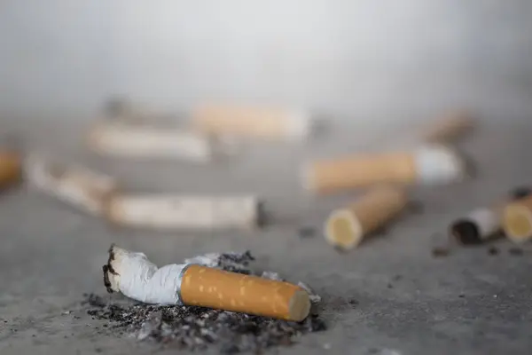 Cigarettes Floor Background View — Stock Photo, Image
