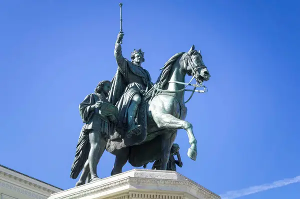 Posąg Króla Ludwiga Pierwszego Monachium — Zdjęcie stockowe