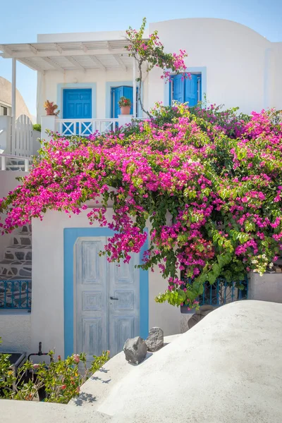 Tipik Oia Santorini Evi Yunanistan — Stok fotoğraf