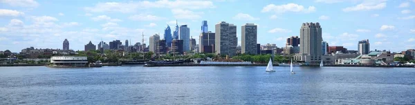 Panoráma Philadelphia Városára Folyó Partjára — Stock Fotó