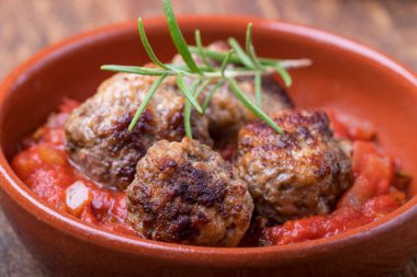 Albondigas, İspanyol tapa marşı. 