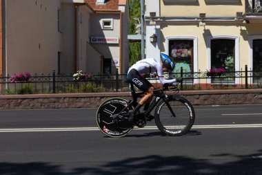 Minsk, Beyaz Rusya - 25 Haziran 2019: Almanya'dan bisikletçi, 25 Haziran 2019'da Minsk, Beyaz Rusya'da düzenlenen 2.