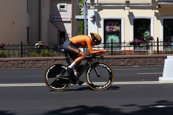 明斯克 白俄罗斯 2019年6月25日 来自荷兰的自行车选手参加2019年6月25日在白俄罗斯明斯克举行的第二届欧洲运动会女子分站赛个人赛 — 图库照片
