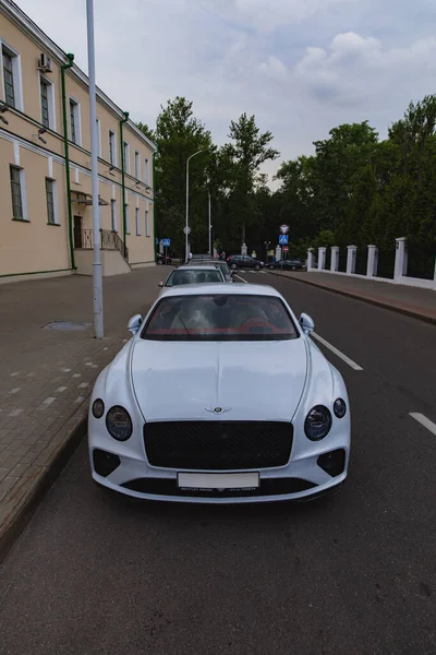 Branco Novo Carro Esporte Luxo Bentley Continental 2018 Coupe — Fotografia de Stock