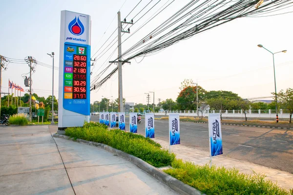 Surin Tailândia Maio 2019 Posto Gasolina Ptt Autoridade Petróleo Tailândia — Fotografia de Stock