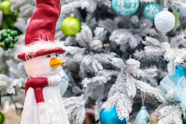 Γιορτινό Χιονάνθρωπο Φόντο Χριστουγεννιάτικα Φώτα Εορταστικός Χιονάνθρωπος Χριστουγεννιάτικο Φως Φόντο — Φωτογραφία Αρχείου