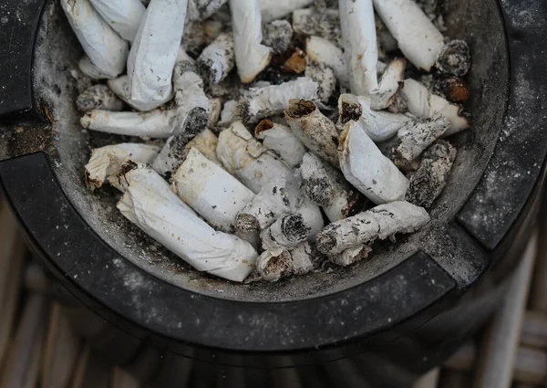 Ashtray Filled Tobacco Ash Cigarette Butts — Stock Photo, Image