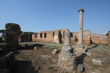 Roma, İtalya - 25 Ağustos 2019: Ostia Antica arkeolojik alanı
