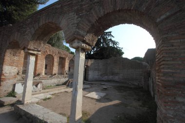 Roma, İtalya - 25 Ağustos 2019: Ostia Antica arkeolojik alanı