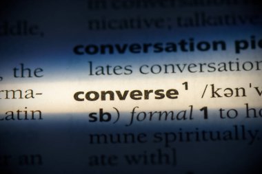 sözlükte vurgulanan sözcüğü değiştir, görünümü kapat