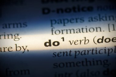 sözlükle işaretlenmiş sözcüğü yap, görünümü kapat