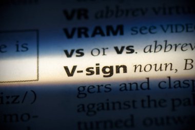 Sözlükte vurgulanan v-işareti kelime, görünümü kapat