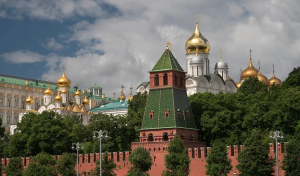Взгляд Москвы Храм Московском Кремле — стоковое фото