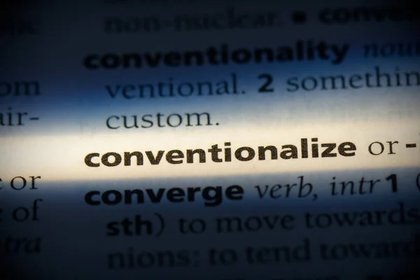 Conventionalize Word Выделенный Словаре Крупным Планом — стоковое фото