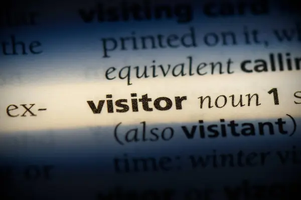 Visitatore Parola Evidenziato Nel Dizionario Vista Vicino — Foto Stock