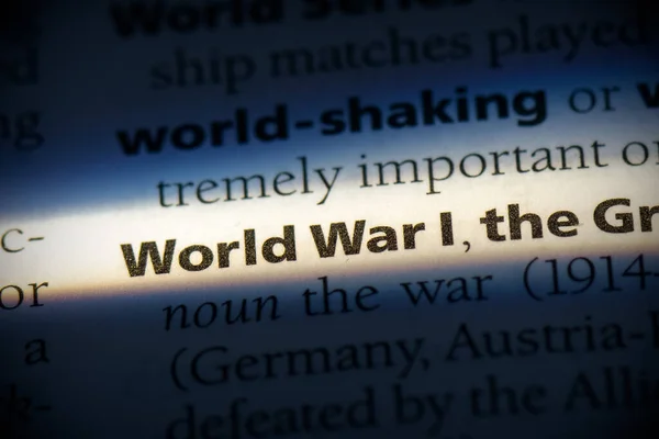Eerste Wereldoorlog Woord Gemarkeerd Woordenboek Van Dichtbij Bekijken — Stockfoto