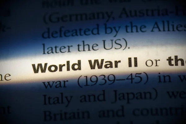 Tweede Wereldoorlog Woord Gemarkeerd Woordenboek Van Dichtbij Bekijken — Stockfoto