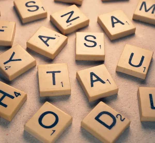 Scrabble Alfabet Bogstaver Nærbillede - Stock-foto