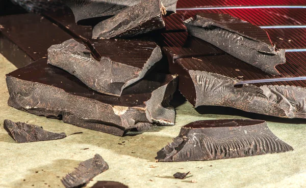 Chocolate Bar Crushed Close View — Stock Photo, Image