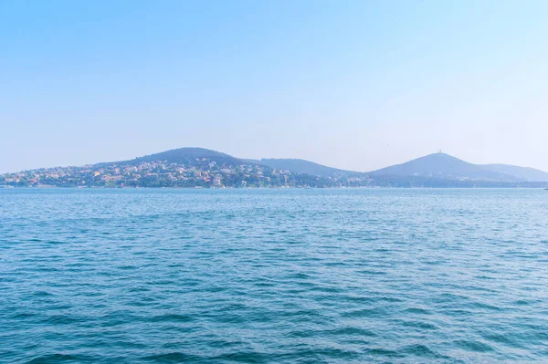 トルコのマルマラ海と王子の島の眺め — ストック写真
