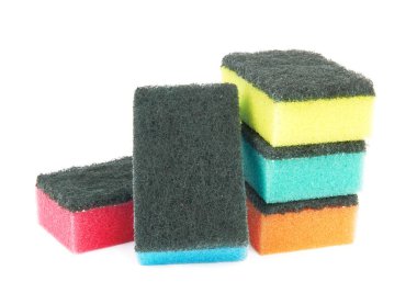 Beyaz arkaplanda süngerler