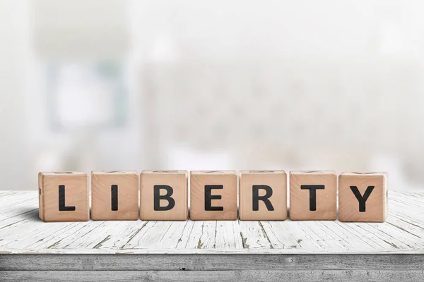Liberty Jel Egy Íróasztalon — Stock Fotó