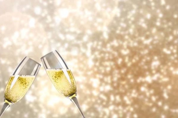 シャンパンと花火の複合イメージ — ストック写真