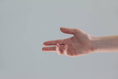 El jestleri yapmak bir kadının