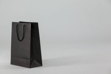 siyah kağıt alışveriş çantası