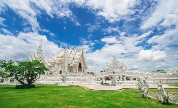 Templo Blanco Wat Rong Khun Uno Los Monumentos Provincia Chiang — Foto de Stock
