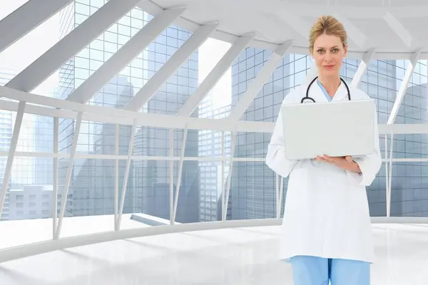 Female Doctor Holding Laptop Healthcare Medicine Concept — Stock Photo, Image