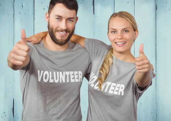 Ahşap Mavi Arka Planda Birkaç Gönüllü Var — Stok fotoğraf