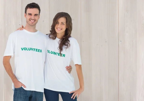 Couple Volunteers Smiling — Stock Photo, Image
