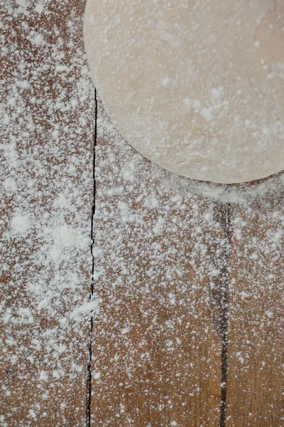 Pizza Dough Flour Rolling Board — Stock Photo, Image