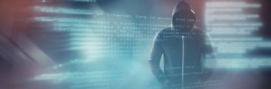 Siyah kapüşonlu erkek hackerın birleşik görüntüsü.