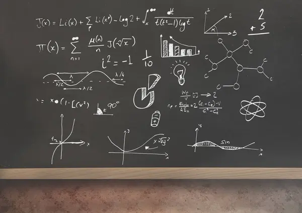Matematik denklemler üzerinde yazı tahtası